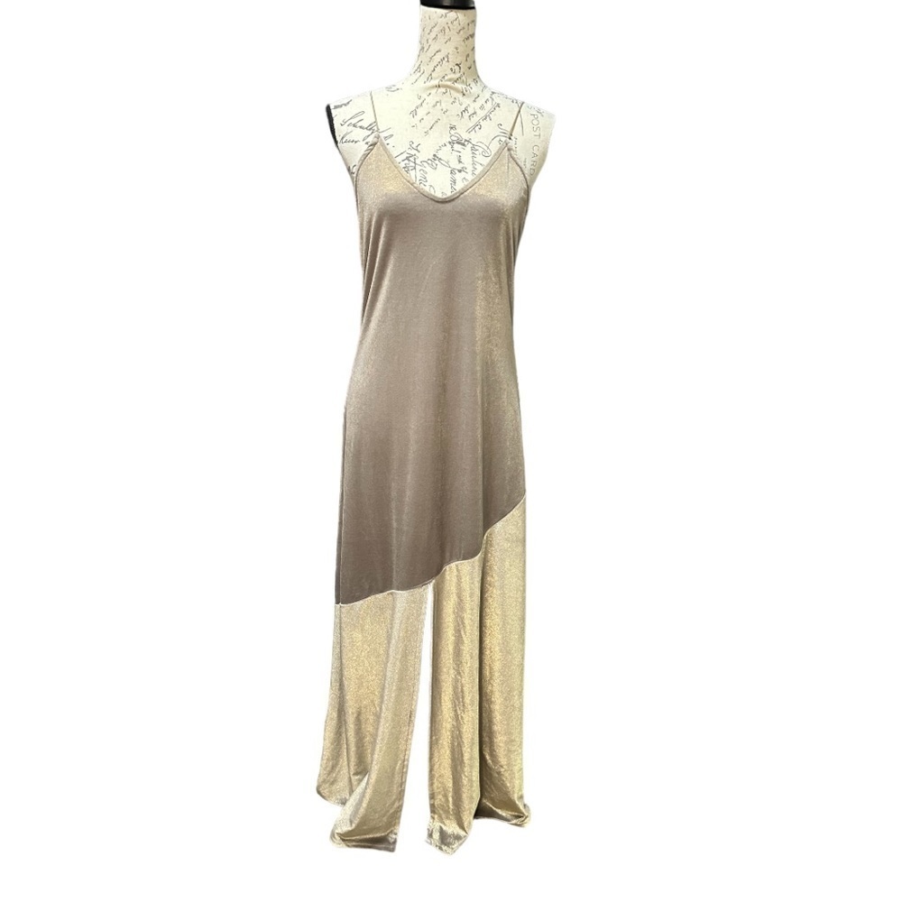 Leith Maxi Dress In Gold Size Large
